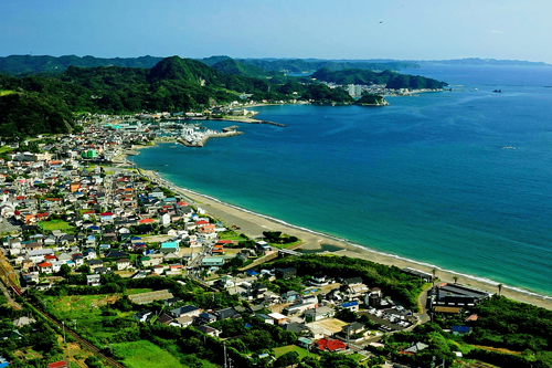 鋸南町