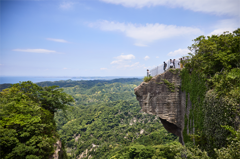 鋸山(のこぎりやま)
